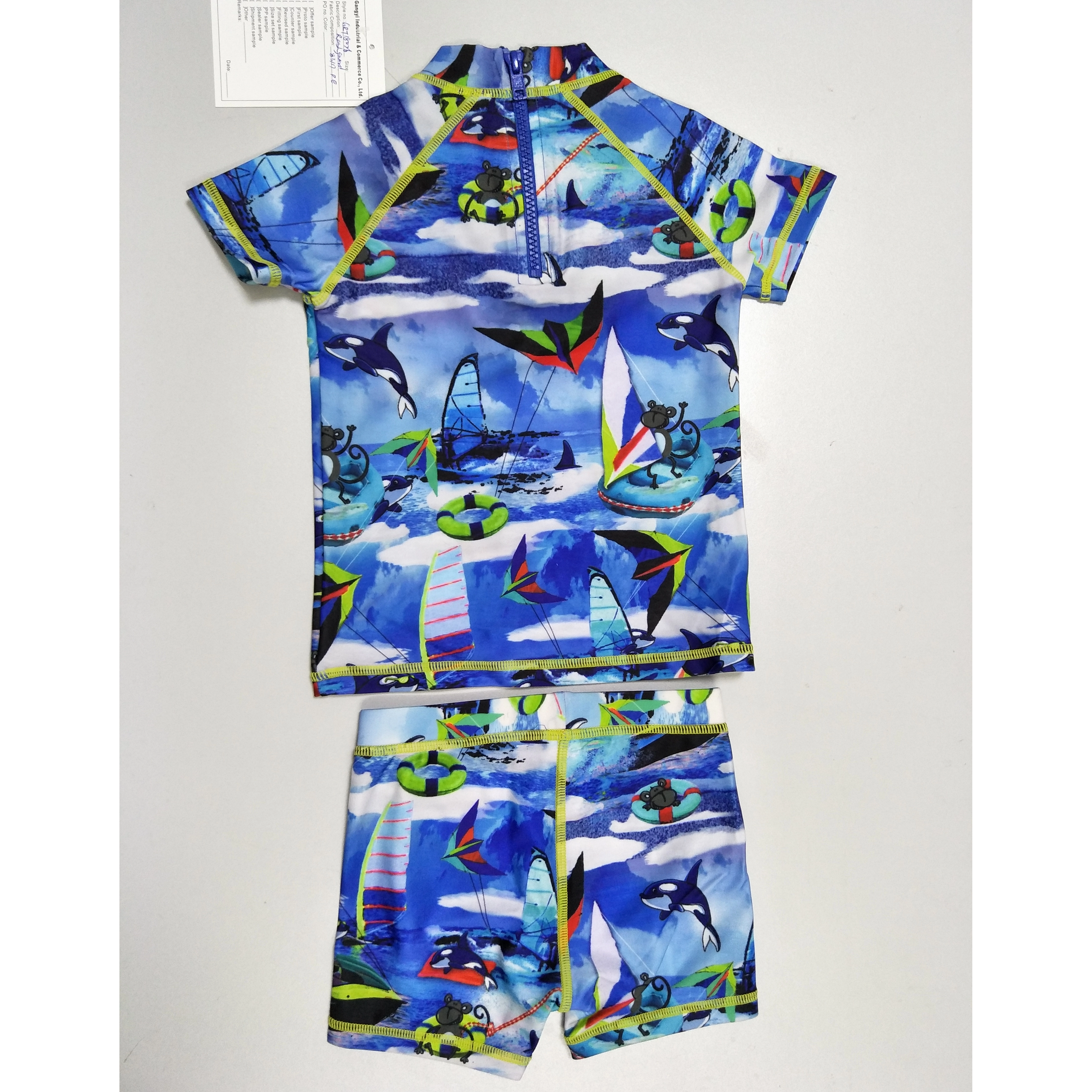  Kids Rashguard SET Maiô infantil com AOP personalizado disponível